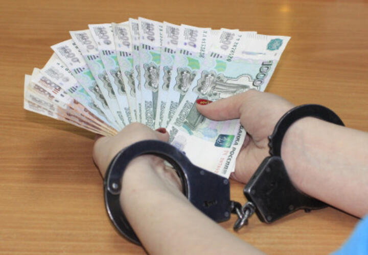 В Сочи кадровик библиотеки обвиняется в хищениях на 1,5 миллиона рублей