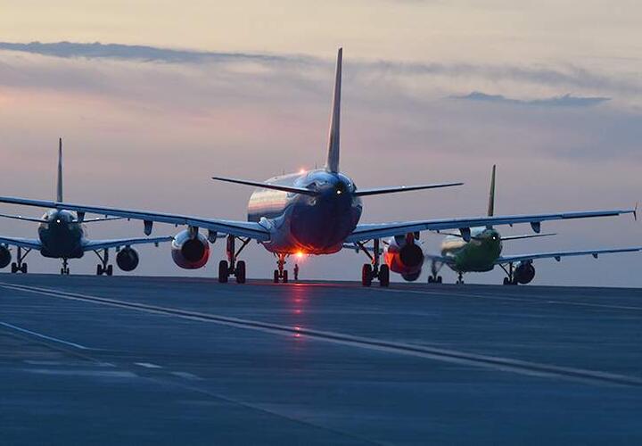 Экстренно севший самолет Москва-Краснодар от полетов отстранен