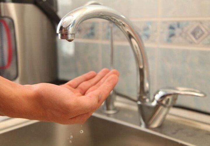 В Краснодаре более 2,5 тысяч человек остались без воды