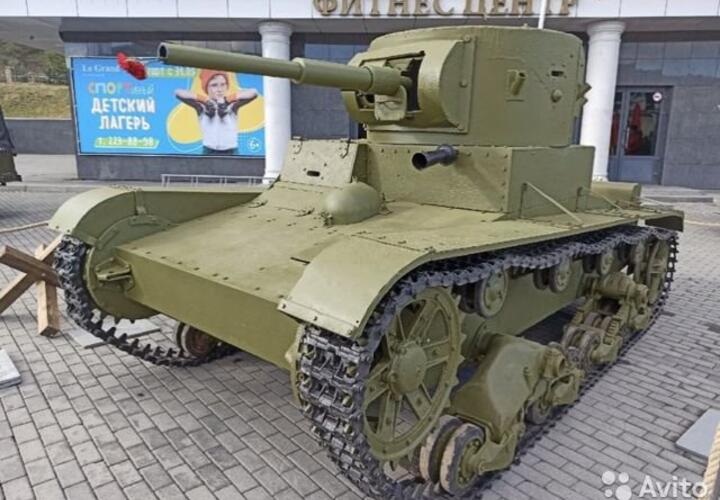 В Краснодаре можно купить даже танк
