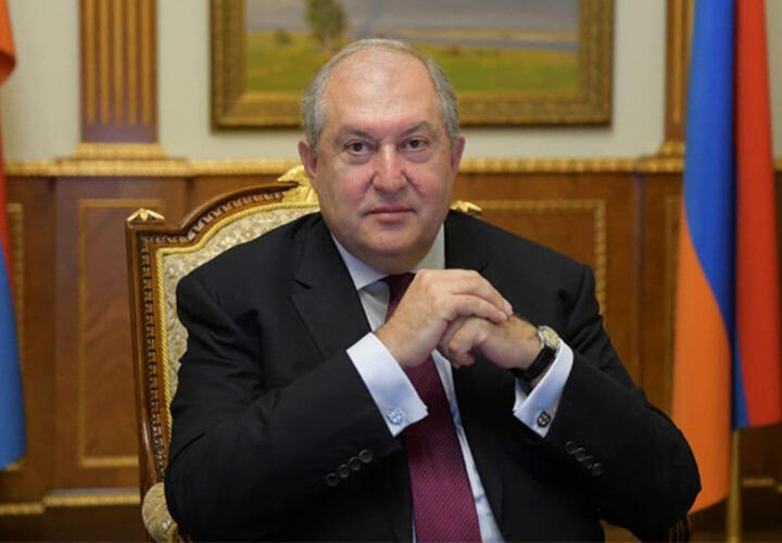В Армении президент объявил о решении уйти в отставку