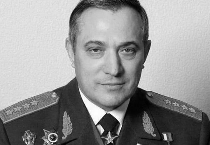В Москве от COVID-19  умер экс-начальник Генштаба Минобороны России