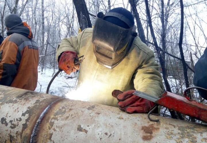 В Сочи обнаружено два прорыва газопровода из-за упавших деревьев ВИДЕО