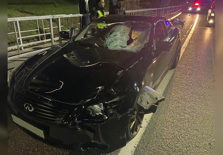 В Сочи водитель Nissan Skyline насмерть сбил пешехода