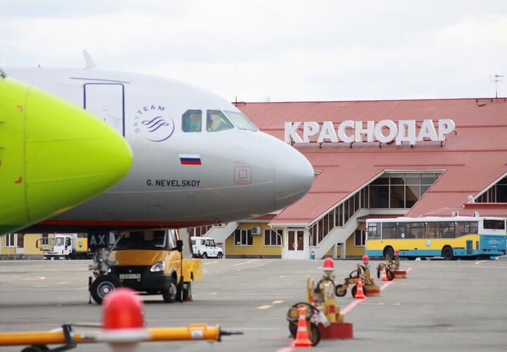 В аэропорту Краснодара рассказали, как выехать из региона