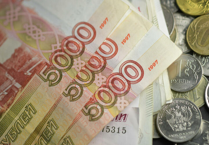 Аналитик рассказал, когда прекратится укрепление рубля