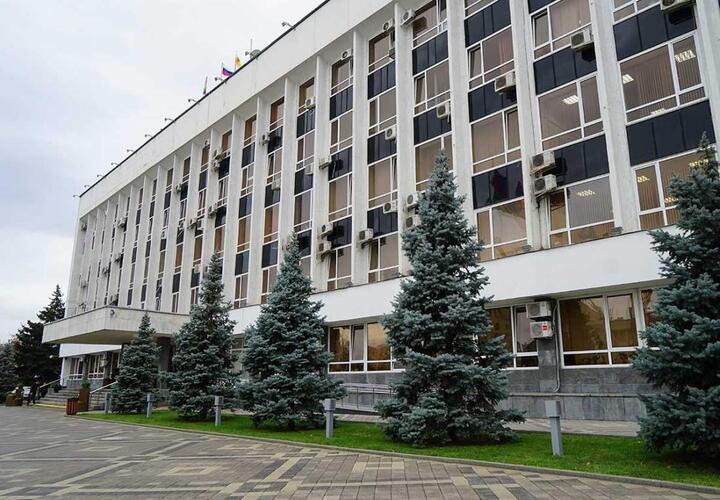 Почти миллиард казенных рублей проиграла в спорах мэрия Краснодара