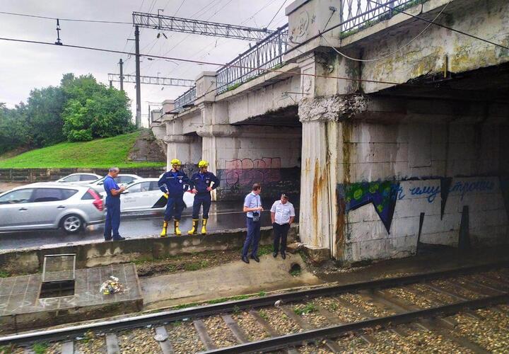 В Краснодаре для ремонта закроют проезд под Вишняковским мостом