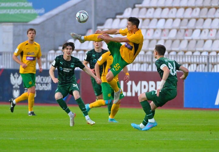 Футбольные «Кубань» и «Краснодар-2» разошлись миром в матче ФНЛ