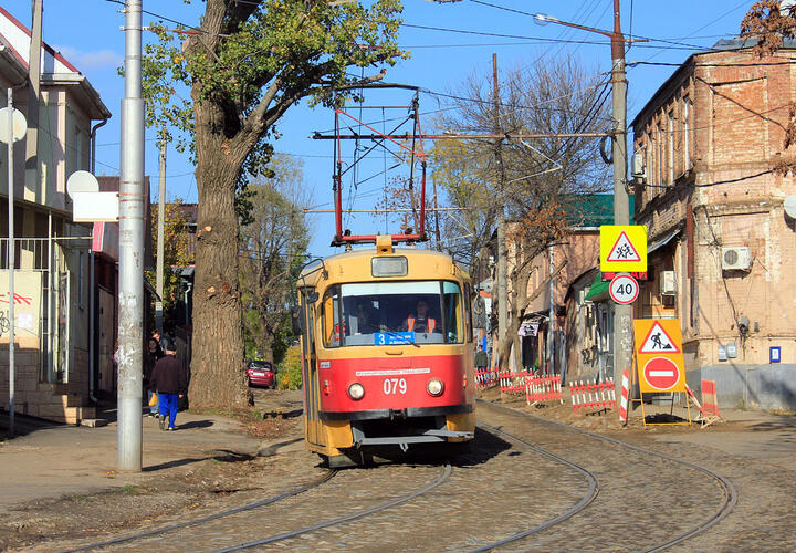 В Краснодаре шесть трамвайных маршрутов изменят график работы