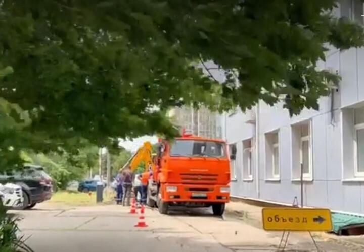 Власти Краснодара сообщили о подвижках подземного грунта в городе