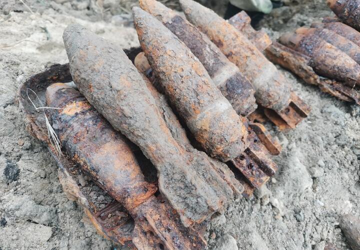 На Кубани взорвали почти 300 мин и снарядов разного калибра ВИДЕО