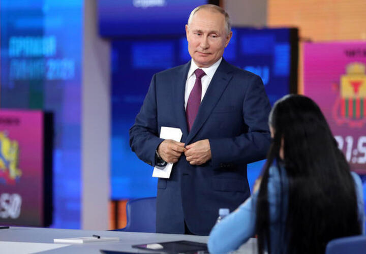 «Прямую линию» Путина могут объединить с большой пресс-конференцией