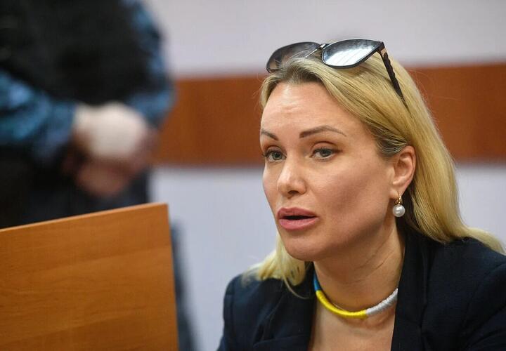 Силовики нагрянули с обыском к скандальной журналистке с Кубани