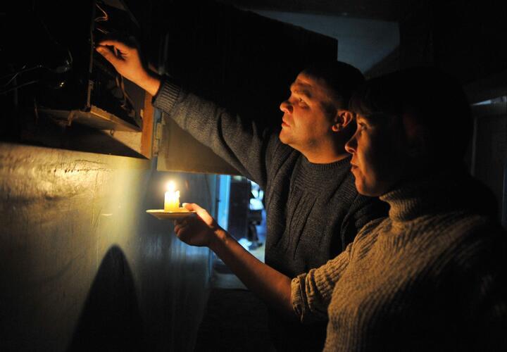 В Краснодаре из-за аварий без электричества остались 22 улицы