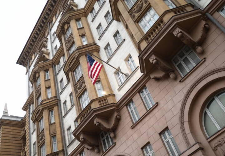 Посольство США призвало американцев немедленно покинуть Российскую Федерацию