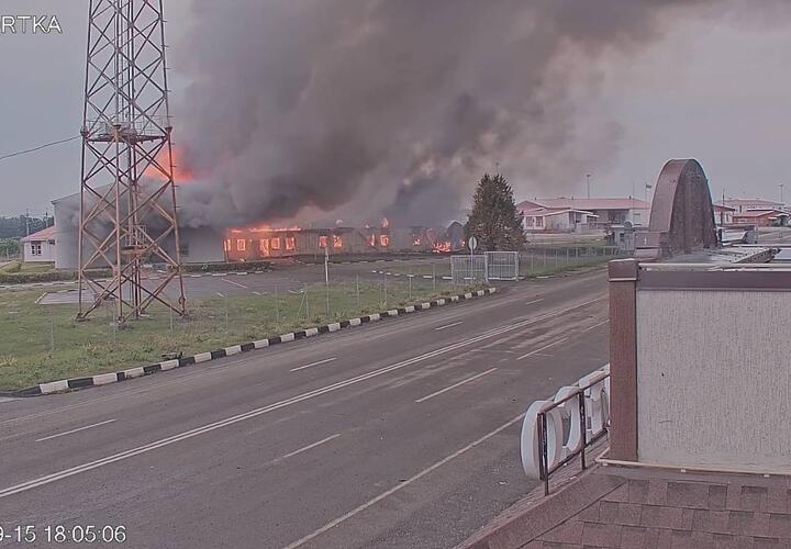 При обстреле села в Белгородской области загорелся таможенный терминал