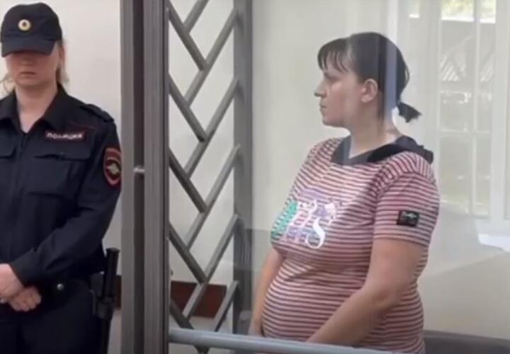 У матери убитого в Краснодаре 5-летнего мальчика забрали двух дочерей