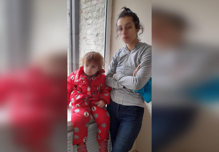На Кубани мать-должница оставила детей в притоне