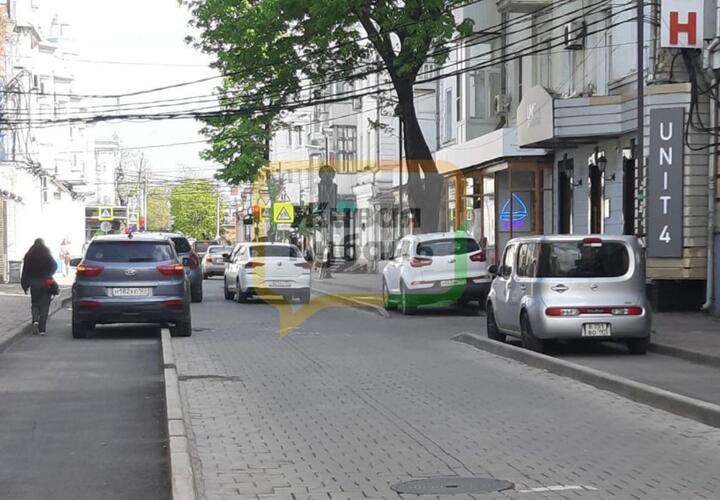 «Быть не может»: новый мэр Краснодара удивился автопарковке на велодорожках