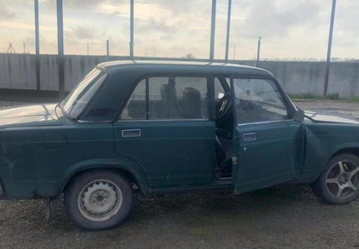 На Кубани трактористы оторвали дверь у машины начальника