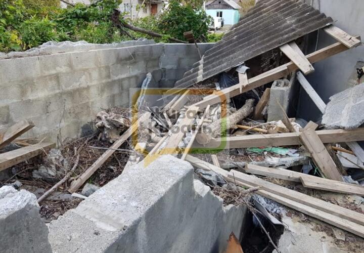 Спим по очереди: в Туапсинском районе людей оставили наедине со стихией