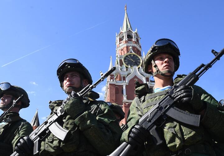 Численность армии России будет увеличена до 1,5 млн человек