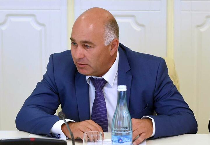 Главой Адыгейска тайным голосованием избрали Азамата Хачмамука
