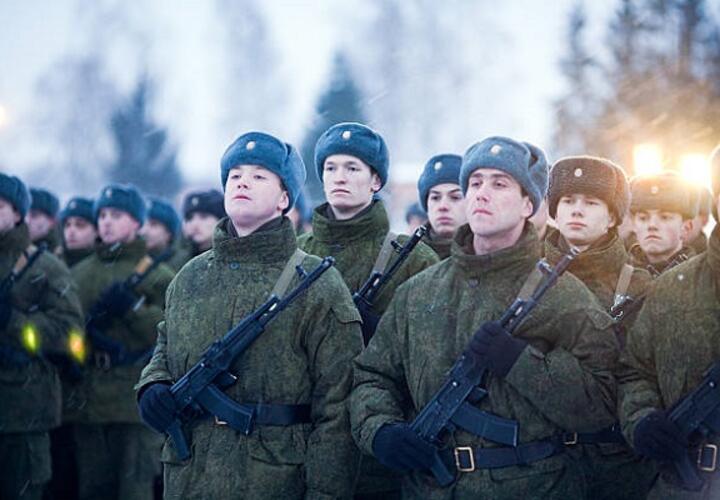 Россиян до 30 лет могут начать призывать в армию уже этой весной