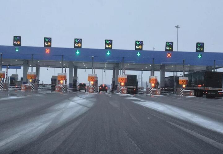 Водители жалуются на состояние платных дорог в Краснодарском крае