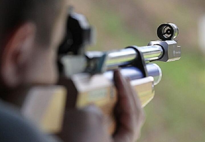 Житель Кубани прострелил подростку пах из винтовки