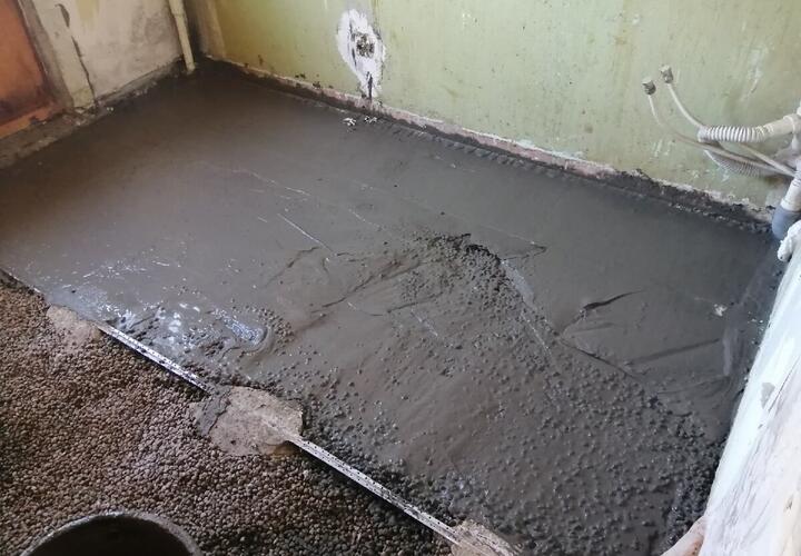 Житель Ростовской области залил бетоном многодетную мать