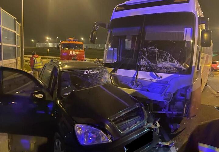 Один человек погиб и трое пострадали в ДТП с автобусом на Кубани