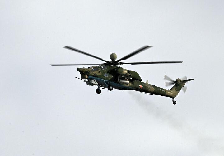 В Крыму при падении военного вертолета погибли оба пилота