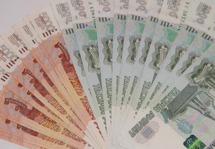 Гастарбайтеры не смогут выехать из России из-за долгов по кредитам 