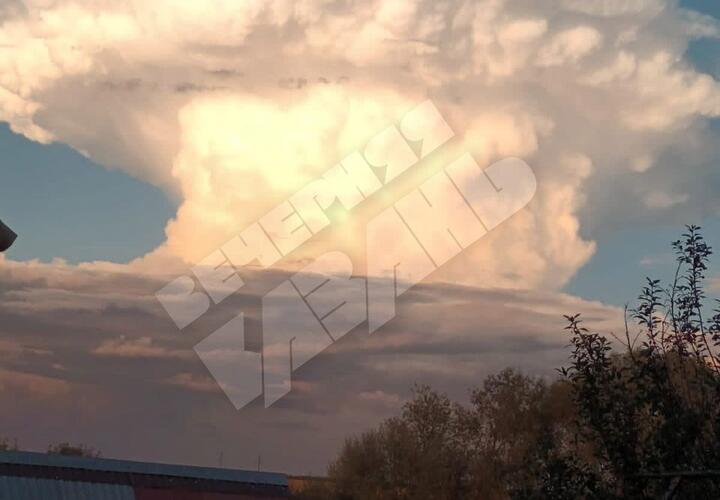 Появление в небе «ядерного гриба» напугало жителей Казани