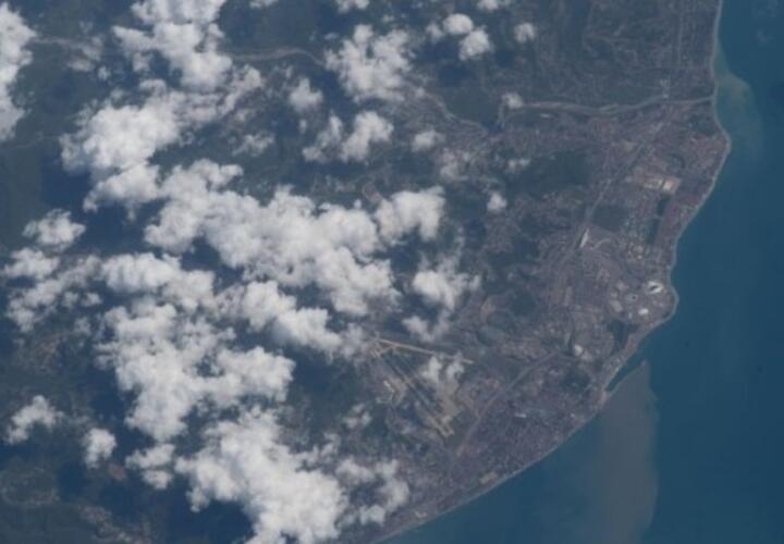 Космонавт Олег Артемьев показал фото Олимпийского парка Сочи с борта МКС