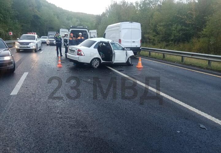 На Кубани два человека погибли в ДТП рядом с Горячим Ключом