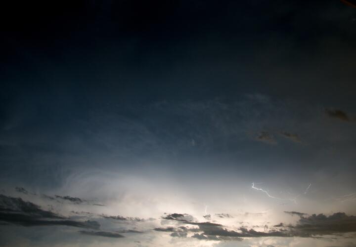 На Кубани ожидается дождь с грозой, местами выпадет град