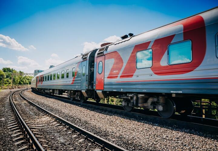 В бархатный сезон РЖД назначает более 600 дополнительных поездов на кубанские курорты 