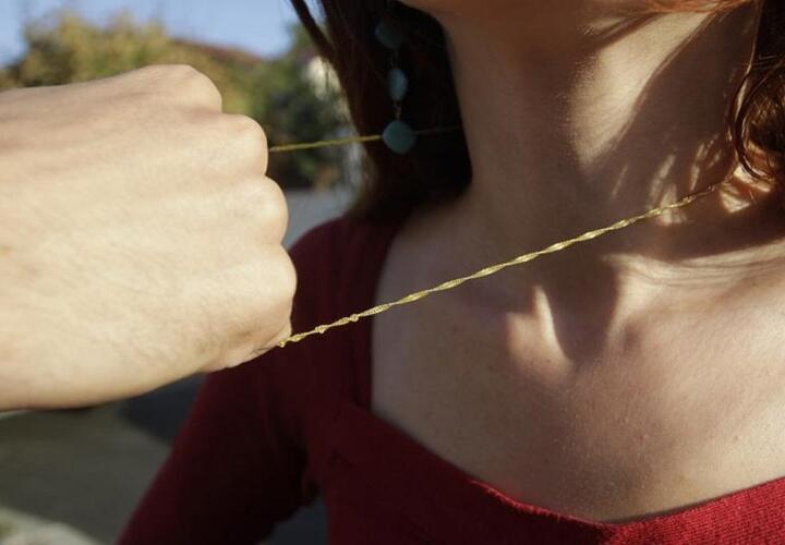 В Краснодаре задержали уличного грабителя, который орудовал возле подъездов многоэтажек