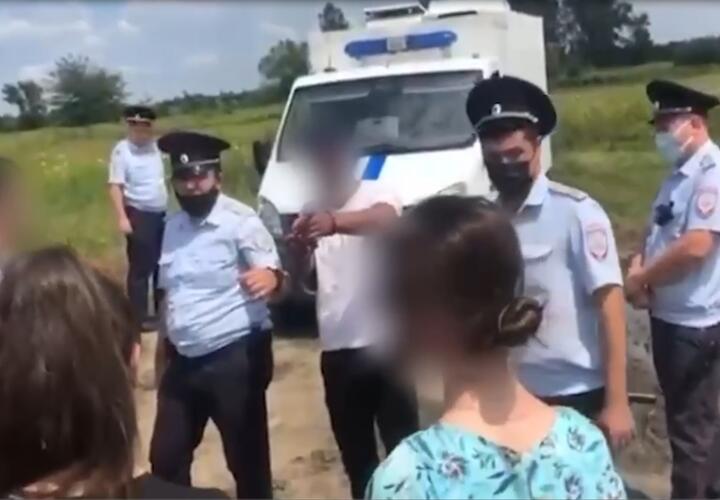 В Майкопе вынесли приговор иностранцам, убившим семью фермеров