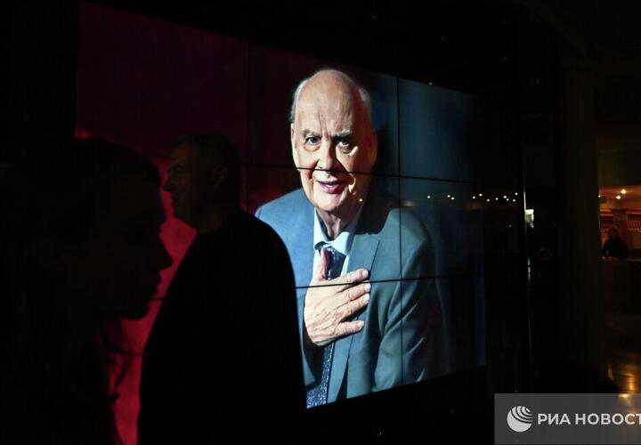 В Москве прощаются с Николаем Добронравовым