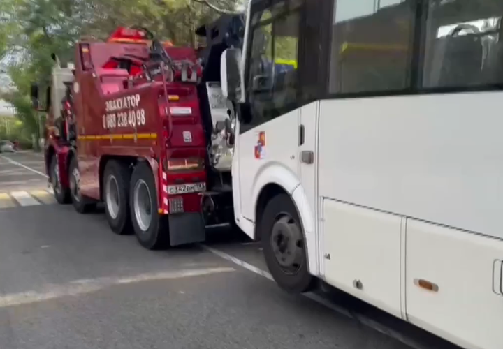 В Сочи городским автобусом управлял пьяный водитель