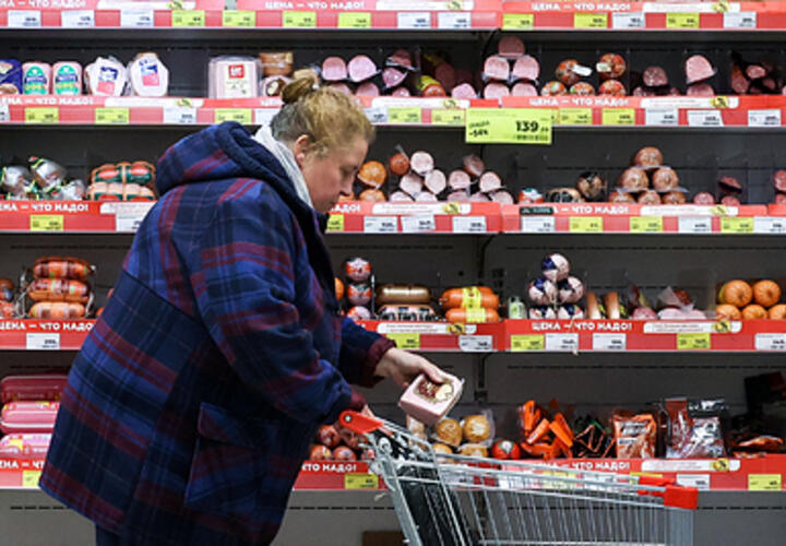 Антибиотики и непонятная ДНК: колбасу каких марок Роскачество не рекомендует брать к праздничному столу 