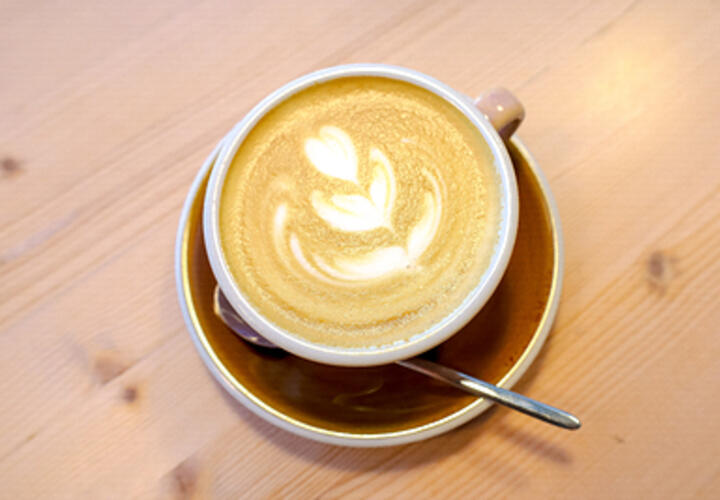 Курскую и Белгородскую области атаковали 27 дронов, полицейский в Перми переехал лежащего на дороге человека: что произошло, пока вы спали