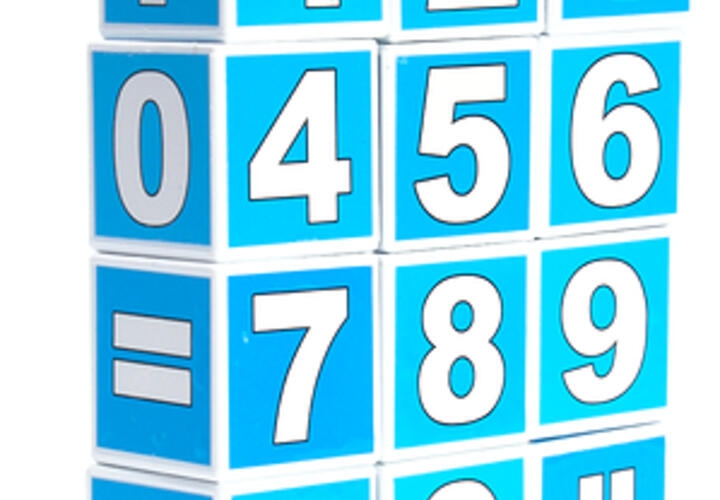 Магия цифр: почти каждый второй россиянин считает семерку любимым числом