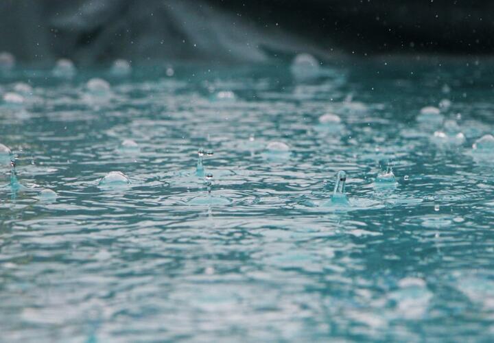 На Сочи надвигаются грозы с ливнями