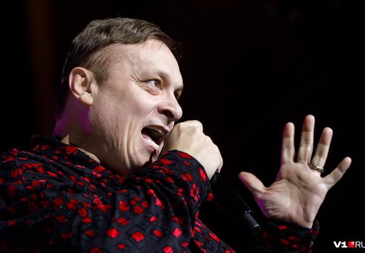 Осеннее обострение: Андрей Разин разразился проклятиями в адрес Долиной, Баскова, SHAMAN