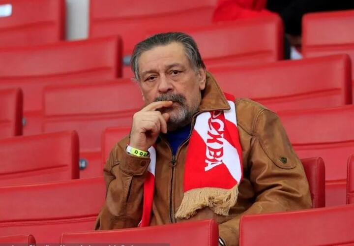 Звезда «Кухни» Назаров тайно вернулся в Россию